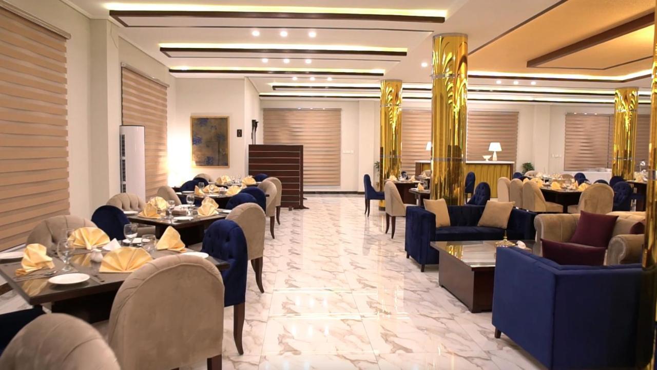 Swat Palace Hotel By Northin Mam Derai Exteriér fotografie