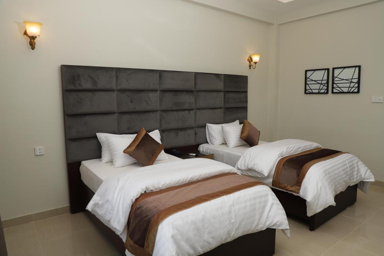 Swat Palace Hotel By Northin Mam Derai Exteriér fotografie