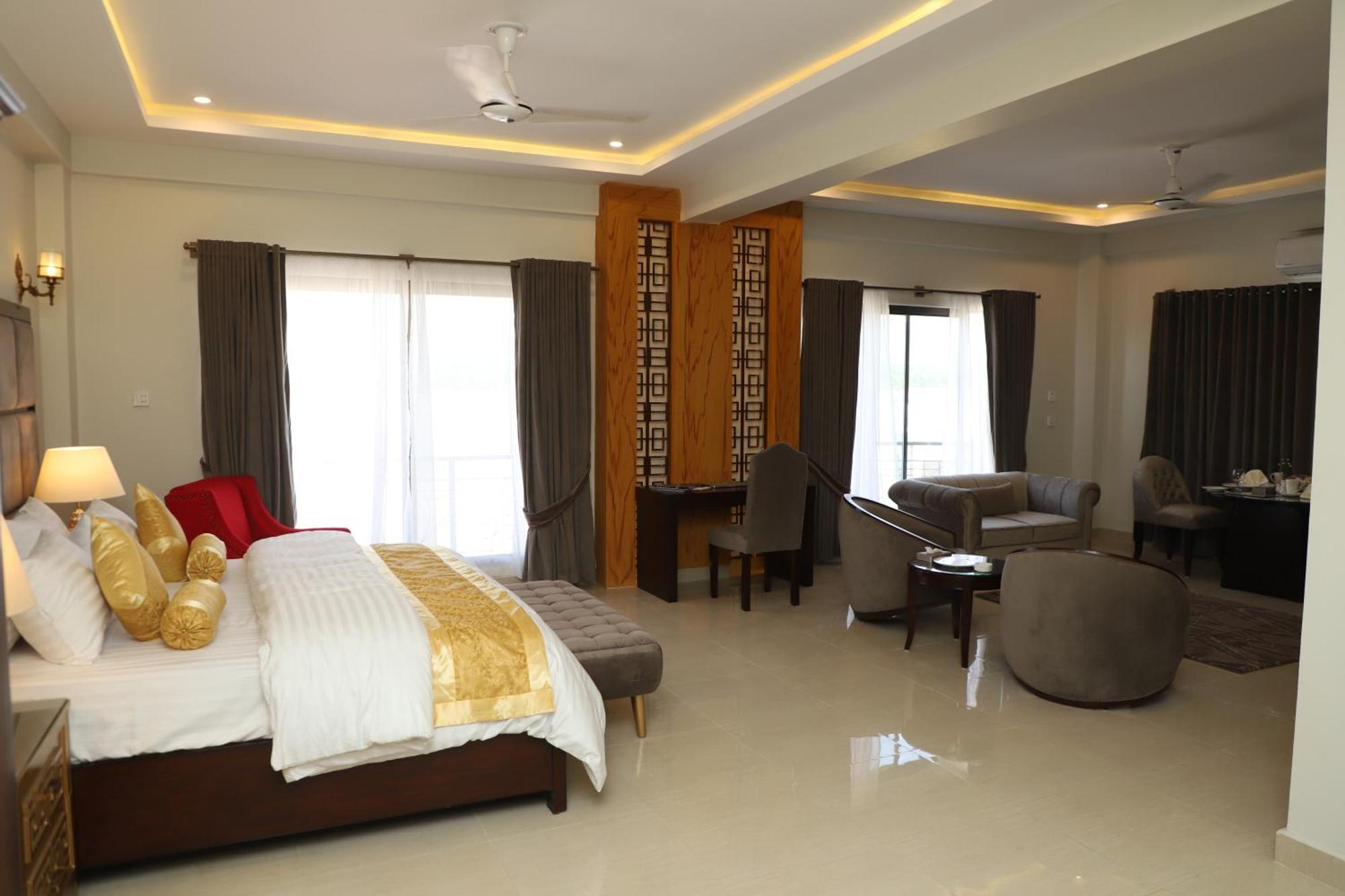 Swat Palace Hotel By Northin Mam Derai Pokoj fotografie
